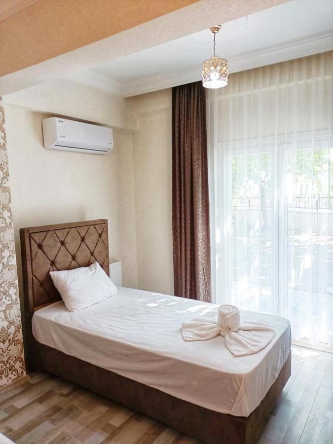 بيوكجكمجة Rose Suite & Hotel المظهر الخارجي الصورة