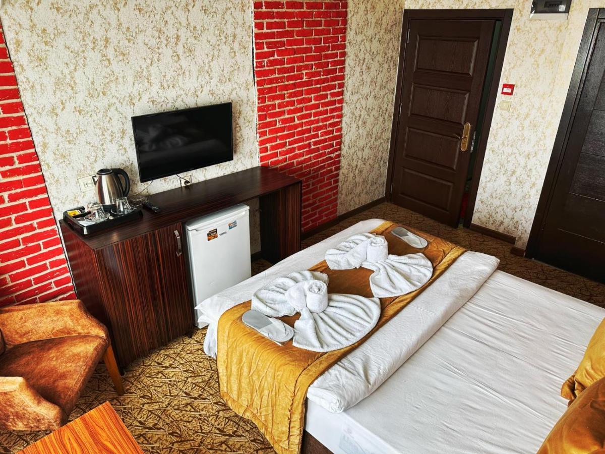 بيوكجكمجة Rose Suite & Hotel المظهر الخارجي الصورة
